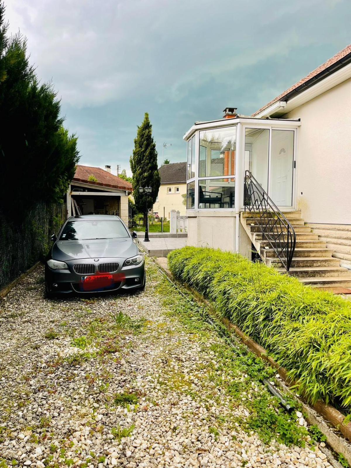 Stylish, Calm And Green Home Stay Saint-Fargeau-Ponthierry Esterno foto