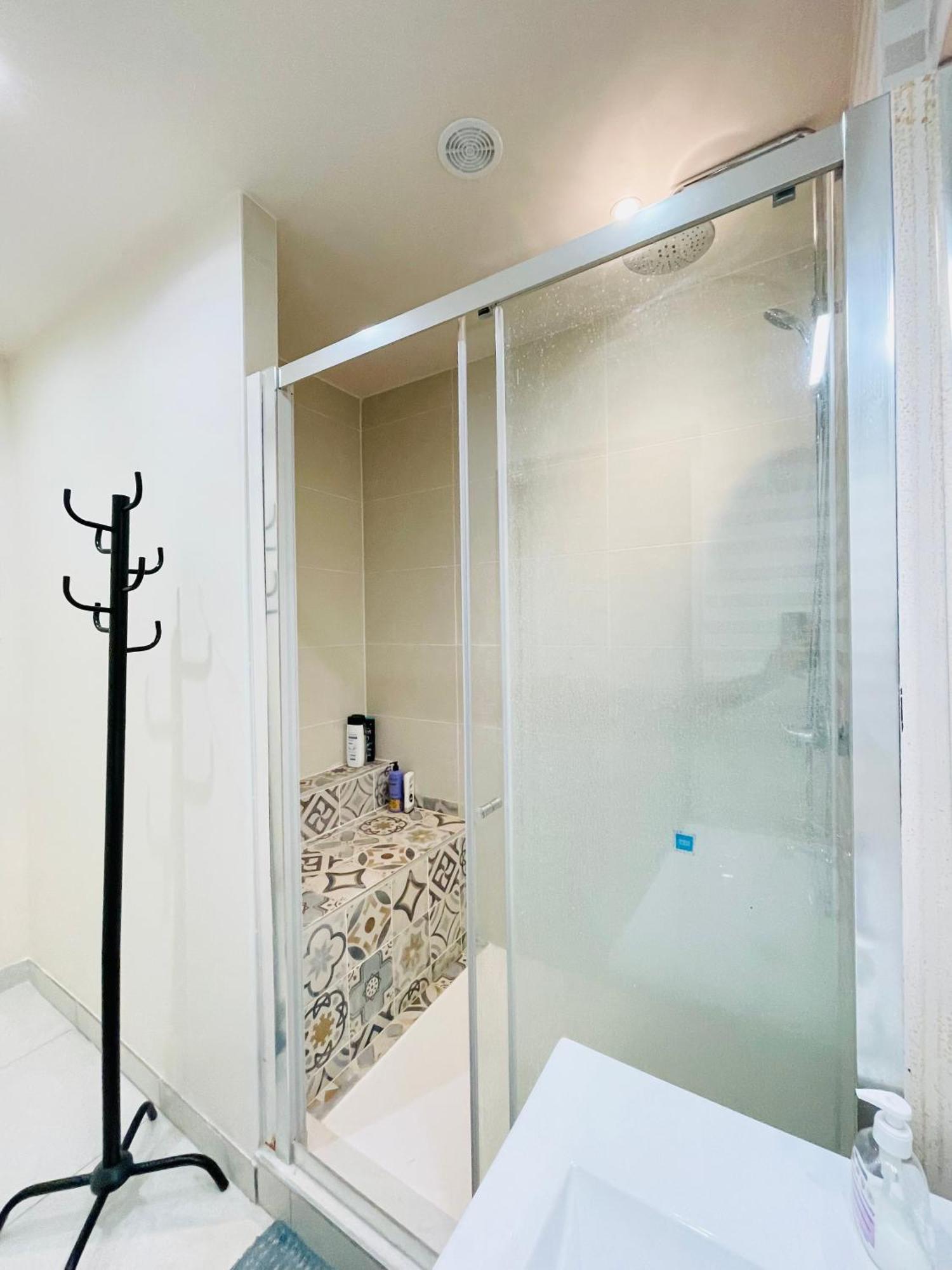 Stylish, Calm And Green Home Stay Saint-Fargeau-Ponthierry Esterno foto